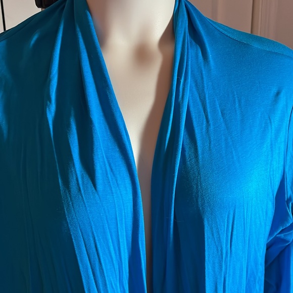 Gorgeous Hybrid & Co open front turquoise hi-low cardigan- size 1x. Pre-loved. - Picture 2 of 2